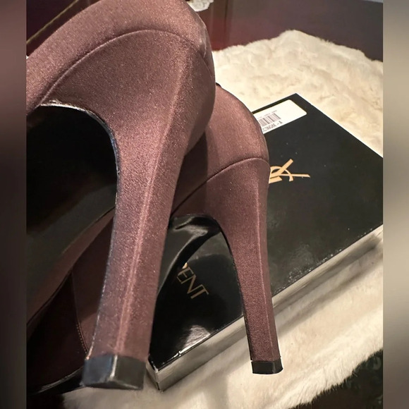 Yves Saint Laurent YSL Garo Chocolate heels size 9.5M(3”) - Picture 9 of 13